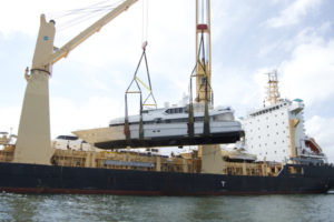 Yatch-Loading-inspection-surveyor-survey-yat-gözetim-kontrol-yükleme-9-300x200 yatch-loading-inspection-surveyor-survey-yat-gozetim-kontrol-yukleme-9
